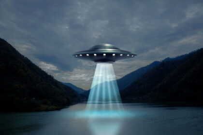 Calls grow for Vatican to reveal UFO files after Pope Francis