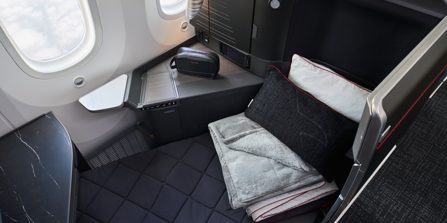 American Airlines Debuts New Flagship Business Suites