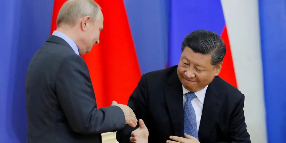 Xi Jingping preceded in Moscow by 19 Ukrainian drones