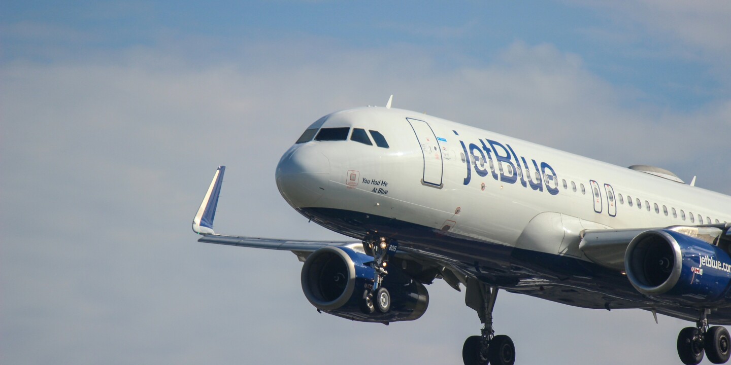 What the United and JetBlue Blue Sky Deal Means for Fliers