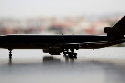How Safe Are Airplanes? Aviation Experts Weigh In