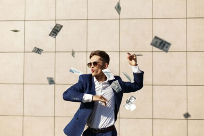 Spain and UK Finance round-up July 3