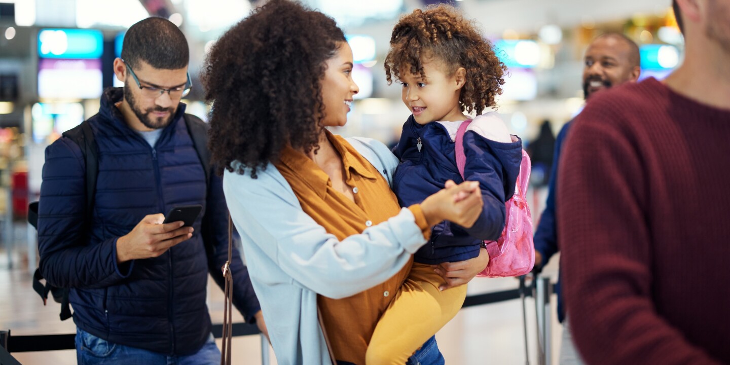 TSA’s “Families on the Fly” Creates Family Security Lanes