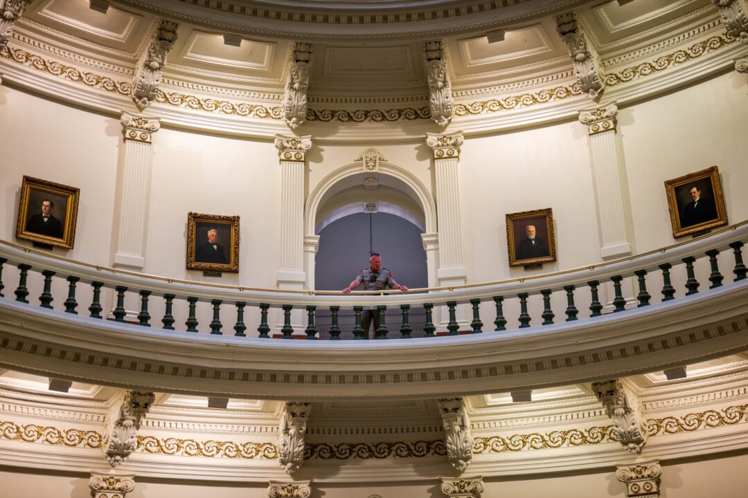 Texas Sheriff’s Lack of Jail Space Leaves Thousands of Warrants for Illegal Immigrants Unserved