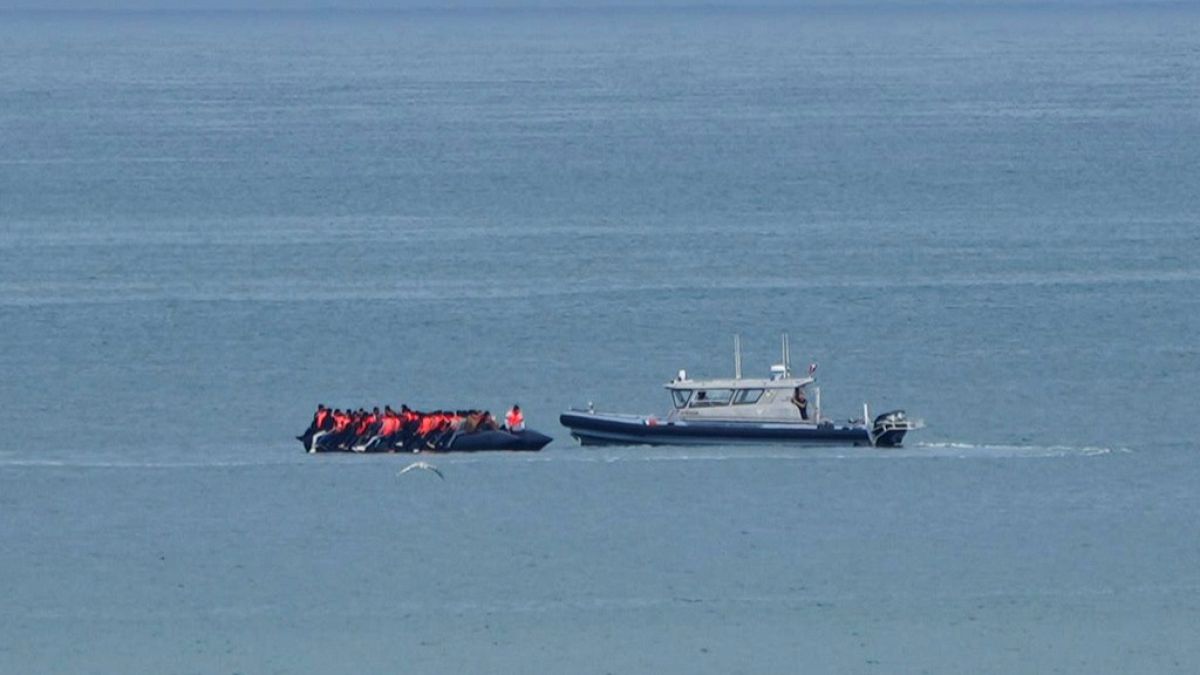 Bulgarian customs seize 70 inflatable boats used for UK migrant trafficking