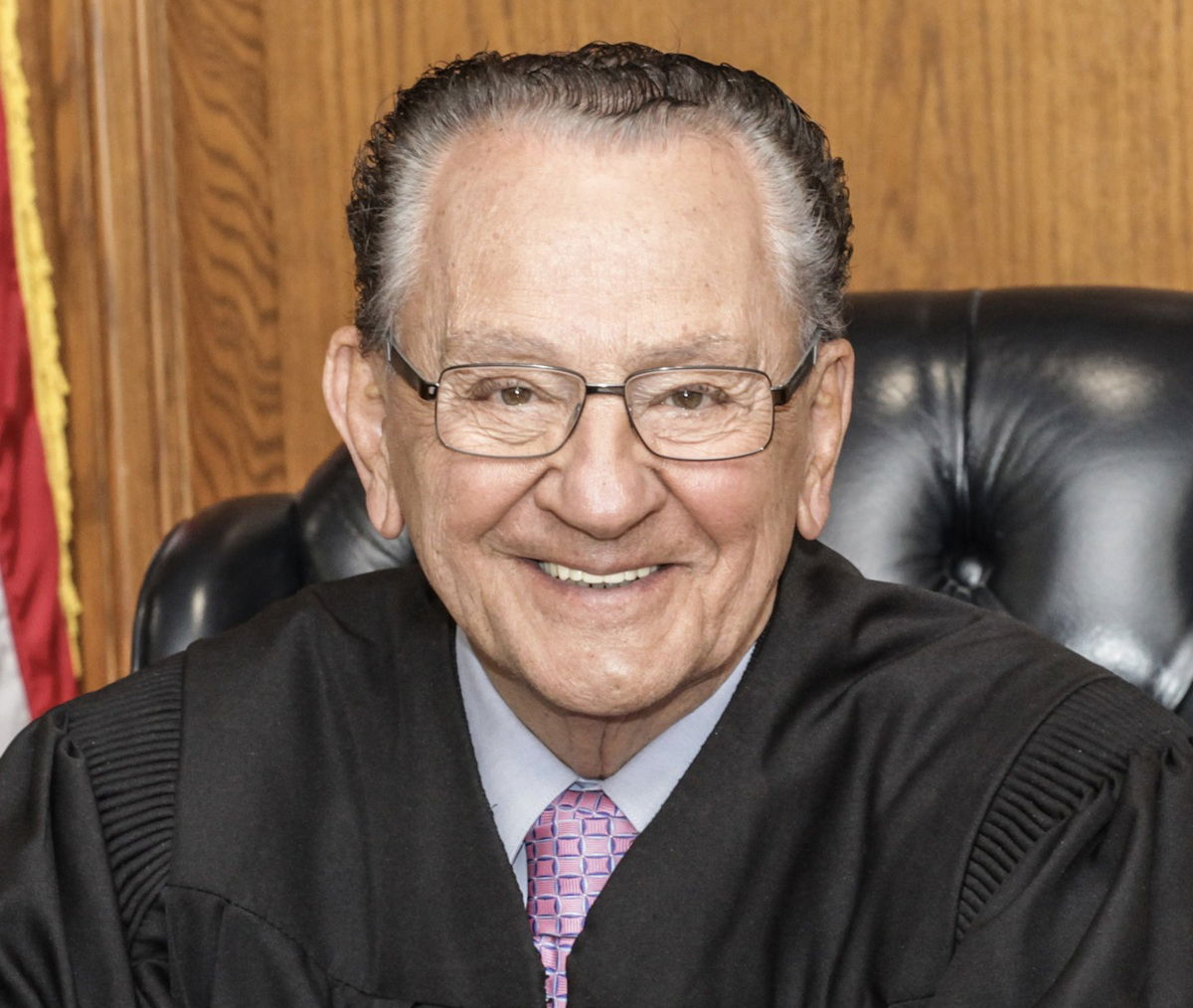 Frank Caprio, the internet’s ‘nicest judge’, dies at 88