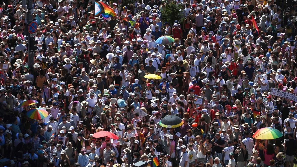 Hungarian police questions Budapest mayor over role in banned LGBTQ+ Pride march