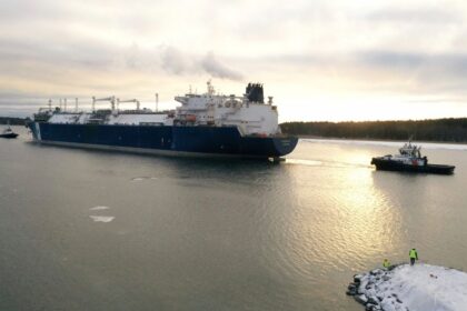 EU to speed up phase out of Russian energy amid US pressure 