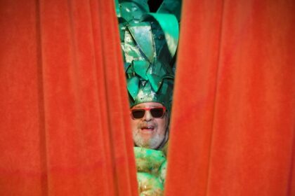 Sheffield DocFest opener ‘Still Pushing Pineapples’ lands UK-Ireland deal
