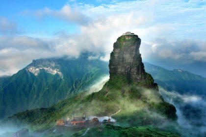 9 Popular Destinations Where U.S. Travelers Need a Visa