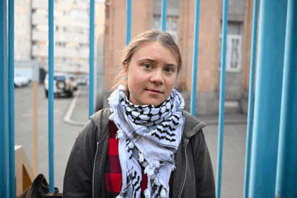 Thunberg reports hunger and bedbugs in custody