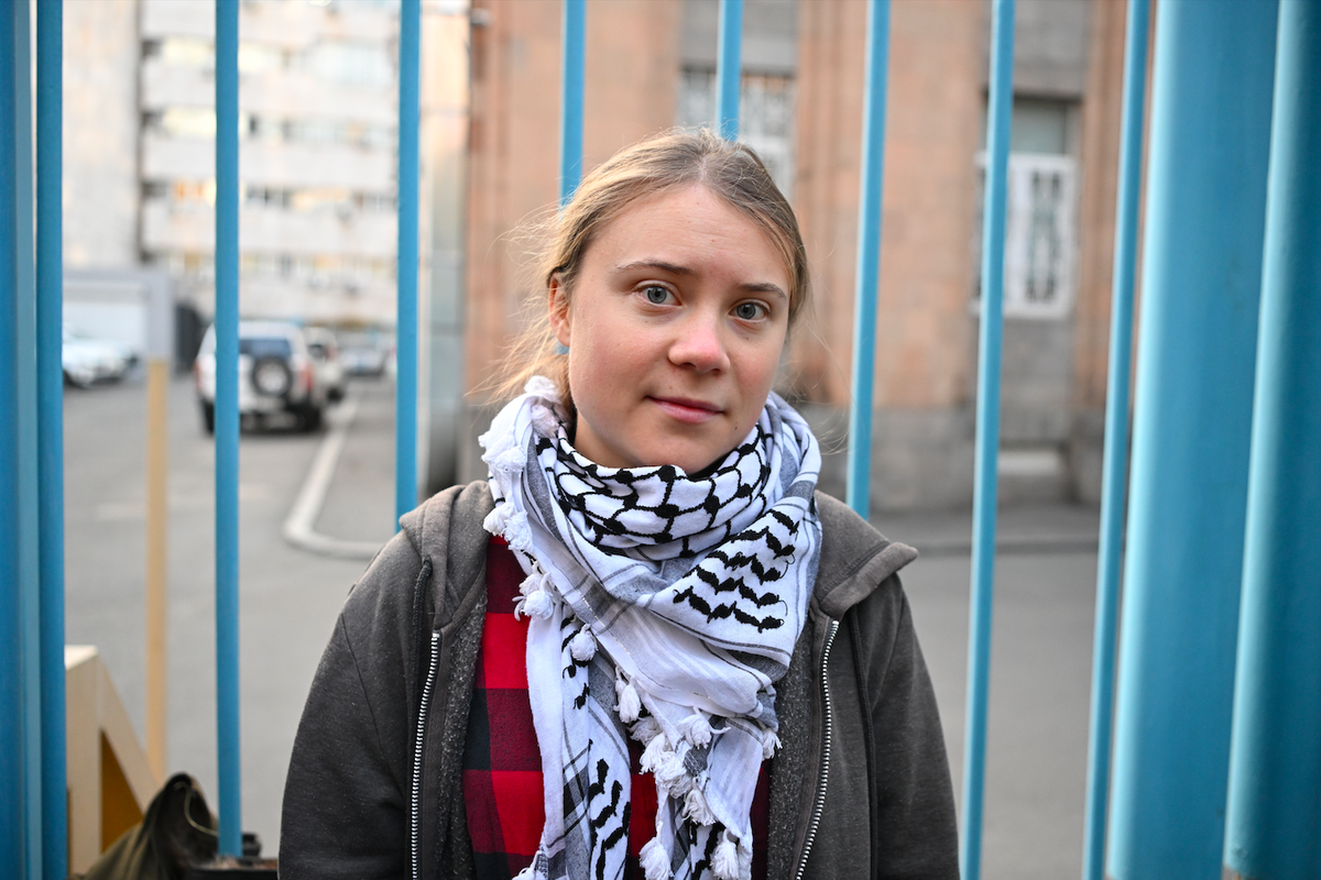 Thunberg reports hunger and bedbugs in custody