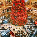Seasonal job surge: searches soar but openings stall