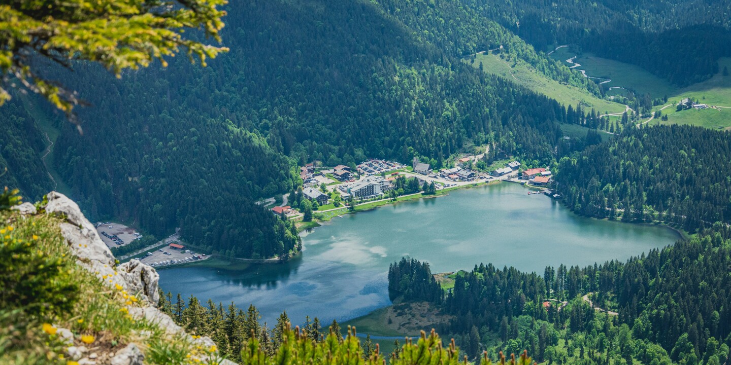 5 Reasons Discover Airlines Makes Europe Travel Easy