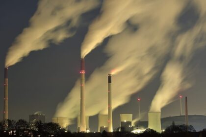 EU ministers break deadlock on CO2 emission cut by 2040 amid political pressure