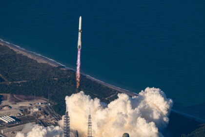 Race to Mars just got major boost with both Bezos’ New Glenn and Musk’s Falcon in competition