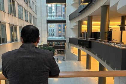 Toni Comín: Meet the 'ghost' MEP living in legal limbo