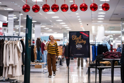 US Consumers Took a Breather in October as Retail Sales Stalled